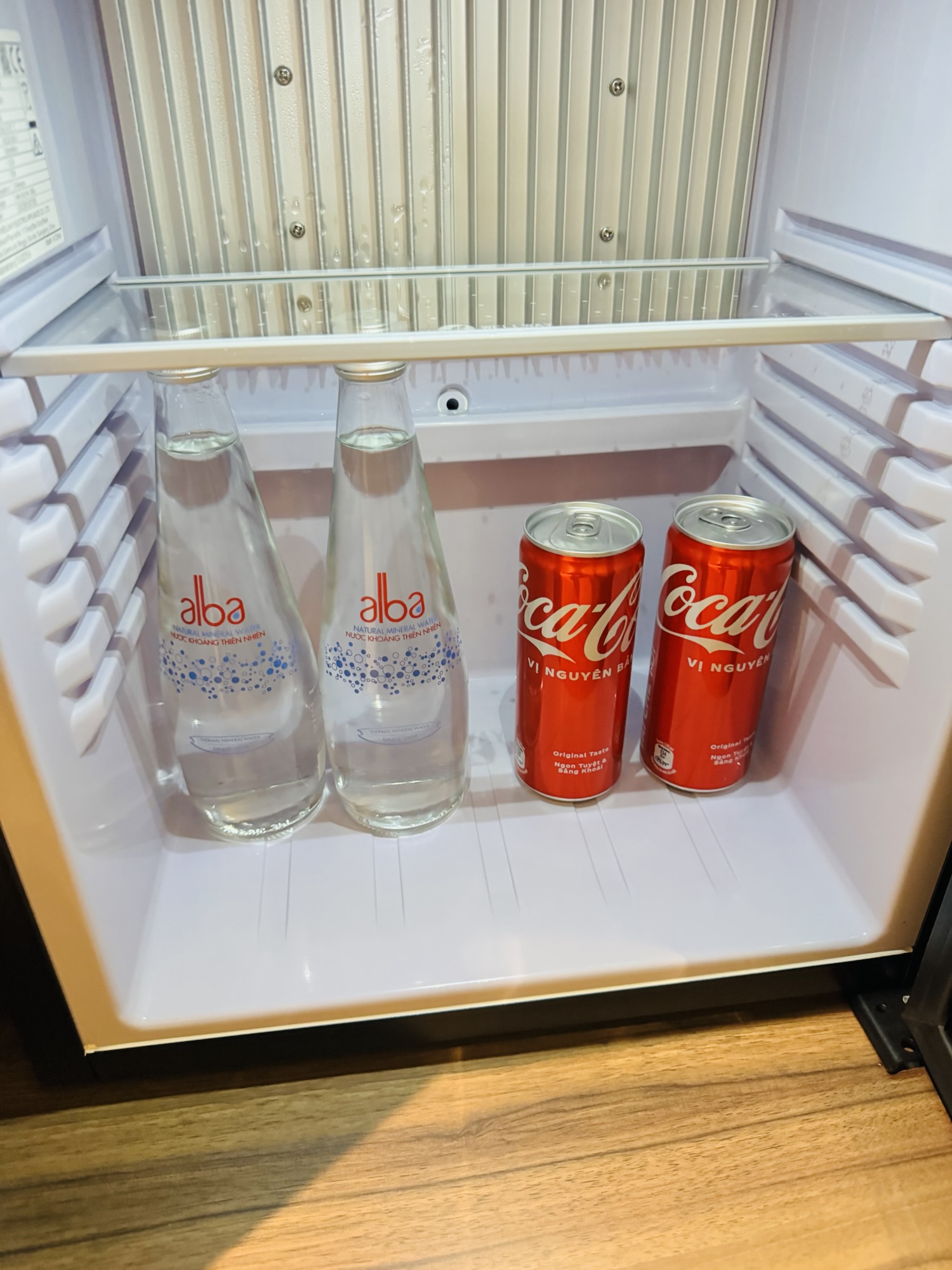 冷蔵庫の中の飲み物