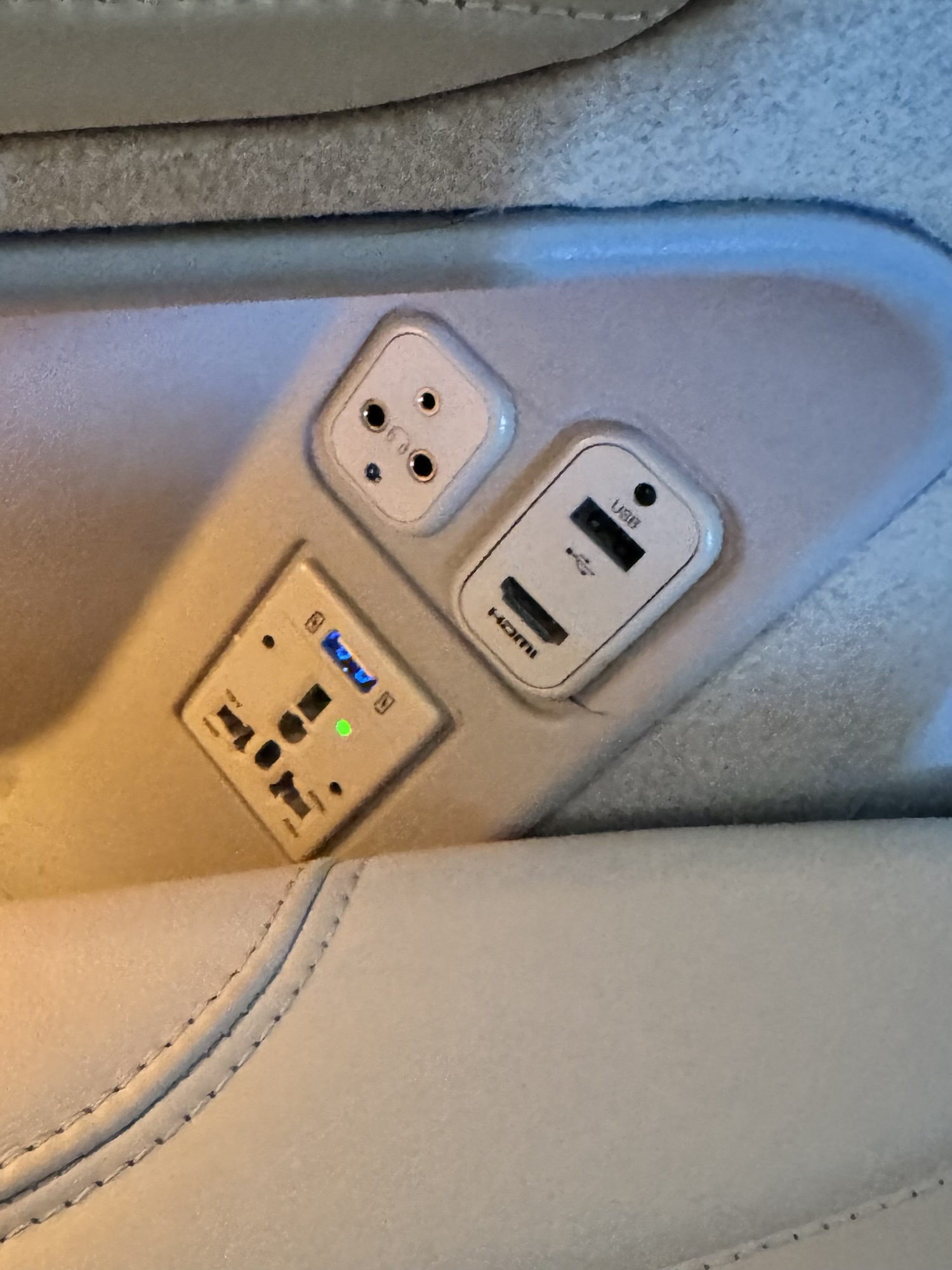 電源エリア